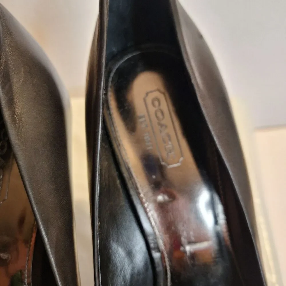 Coach Black Leather Women's Pumps Shoes.  Size 10